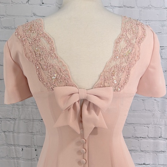 ✨Donna Morgan- Petite- Special Occasion Midi Dress Size 4 - Picture 4 of 10